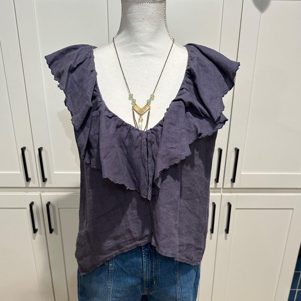 Maria Stanley (size 2 Medium) blue linen sleeveless blouse
